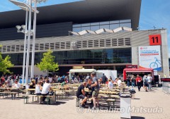 野外飲食コーナー 野外飲食コーナー